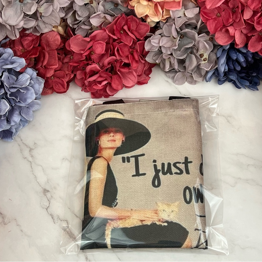 Eco-Friendly Audrey Hepburn Folding Tote Bag - Picture 12 of 15